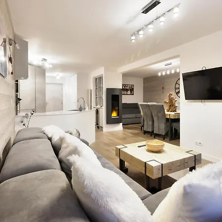 Taragan - Totally Refurbished 3 Bed Apt, St Gervais! * Сен-Жерве-Ле-Бэн